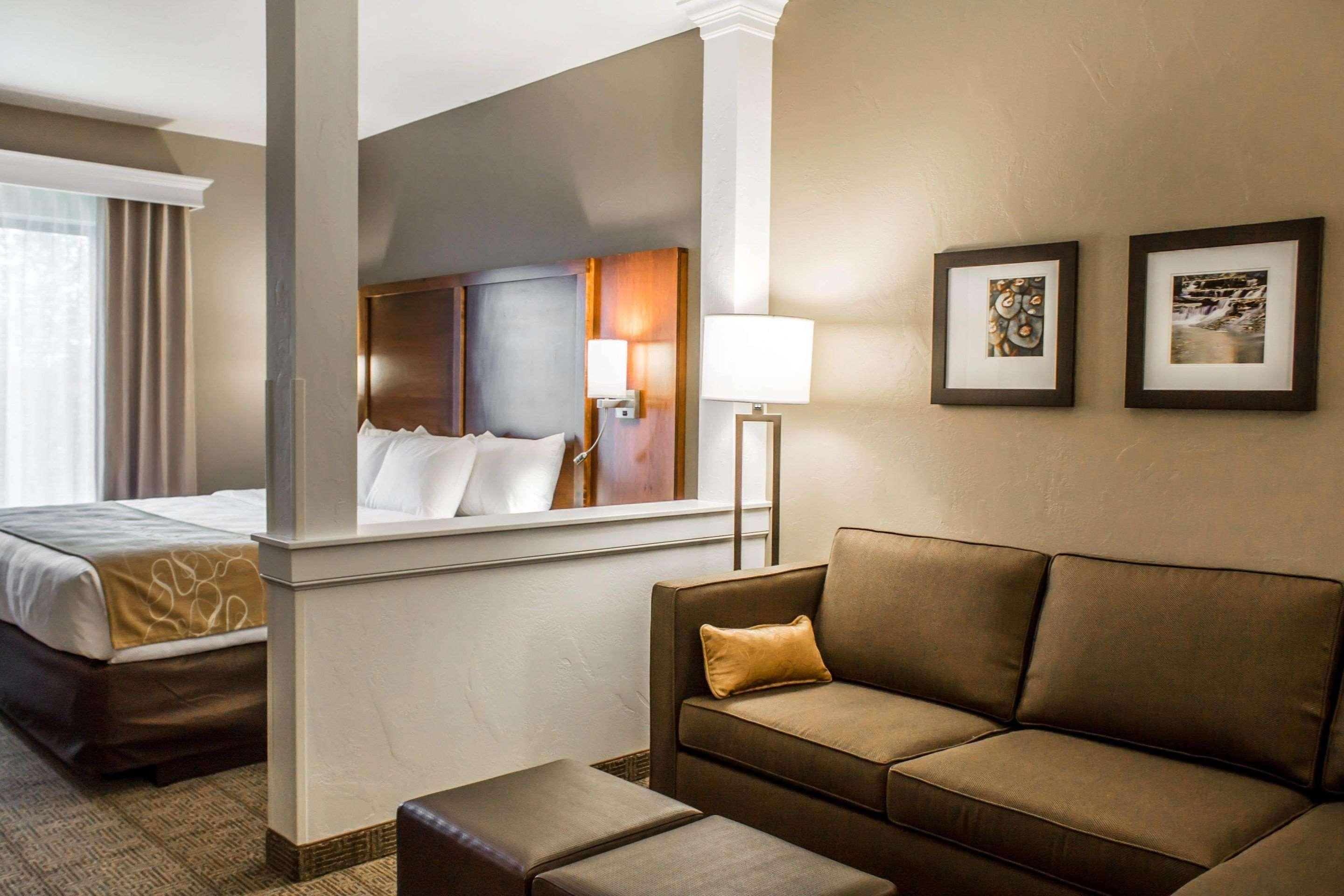 Comfort Suites Hartville-North Canton Uniontown Экстерьер фото