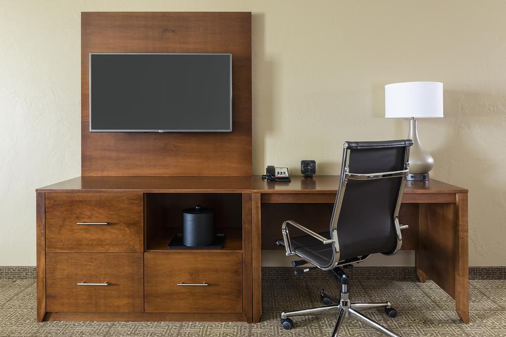 Comfort Suites Hartville-North Canton Uniontown Экстерьер фото